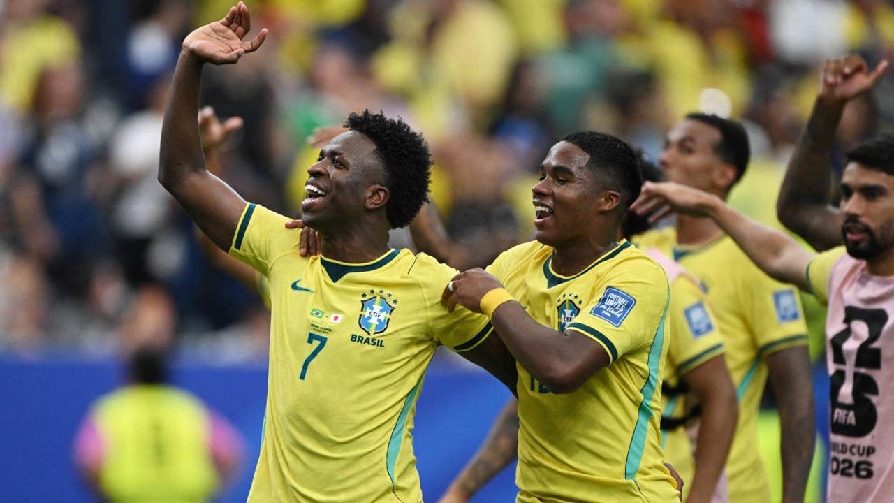 দলে ভিনি, কলকাতায় আসছে পূর্ণ শক্তির ব্রাজ়িল